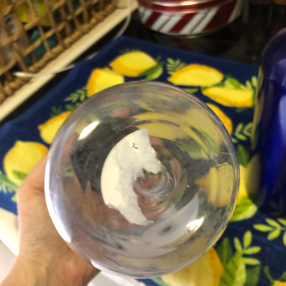 Set of two water flasks - Picture 4 of 5